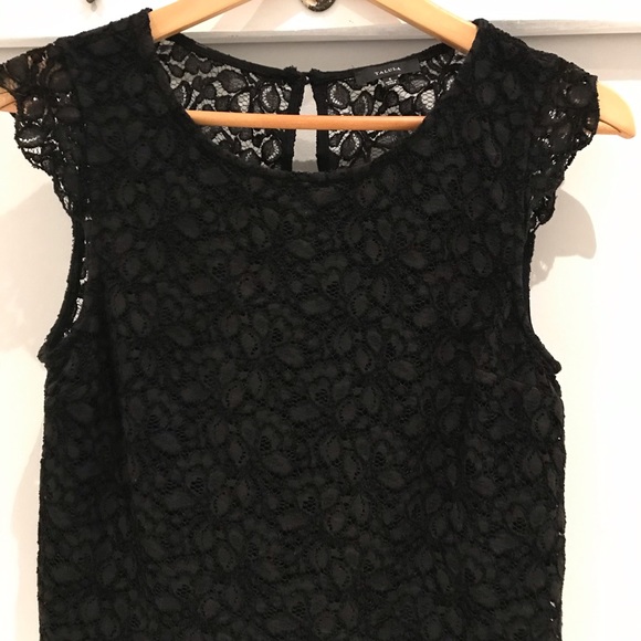 π Black Talula Lace Crop - Picture 2 of 4